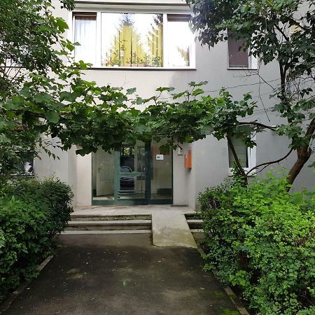 Petuniei Apartment Braşov Exterior foto